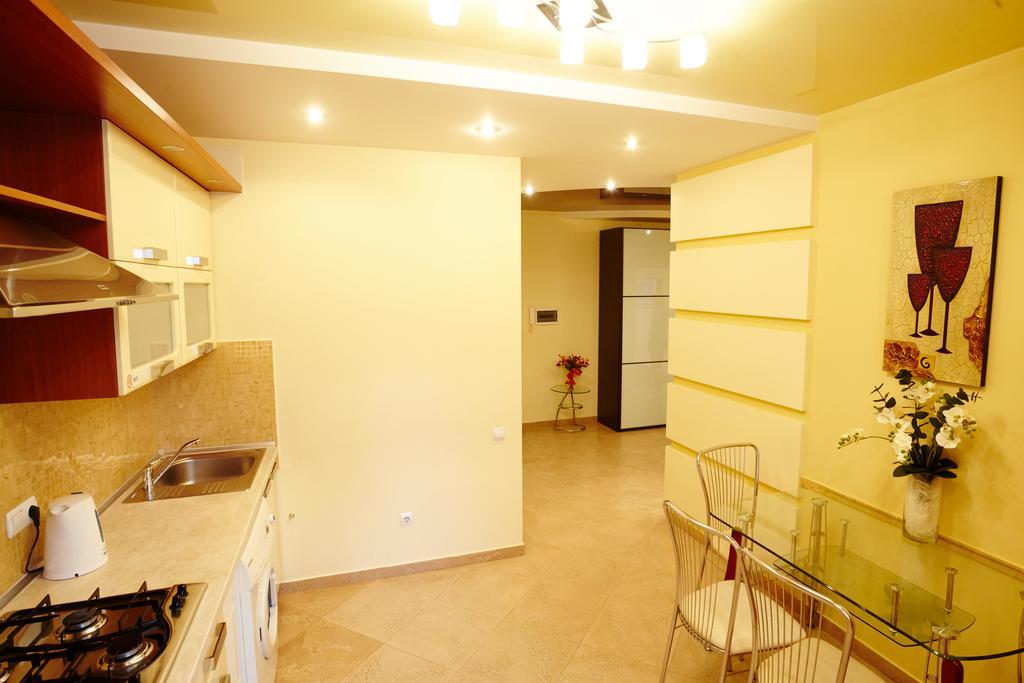 Luxury Apartment In New Building Chisinau Bagian luar foto